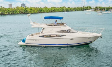 44ft Regal Commodore Party Yacht in Miami Beach