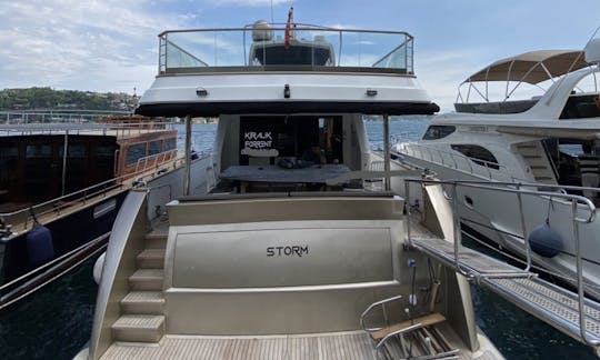 Falcon 85S Power Mega Yacht para alugar em Muğla!