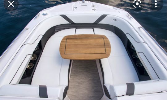 💰 MOST AFFORDABLE BEST DAY BOAT | UP TO 10 PPL