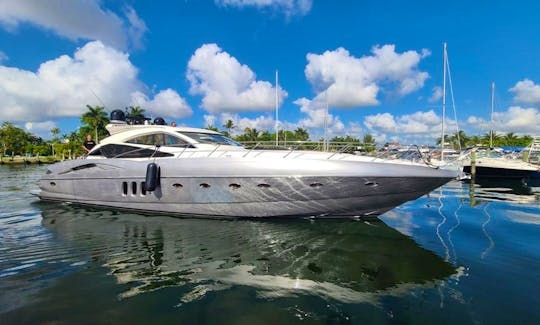 💥Beautiful  Sunseeker 68ft  for up to 13 people in Miami (2 Jet Ski included 1 hour)