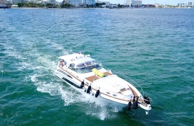 CANCUN ALL INCLUSIVE YACHT ADVENTURE drinks and food & FREE SEADOO JET SKI