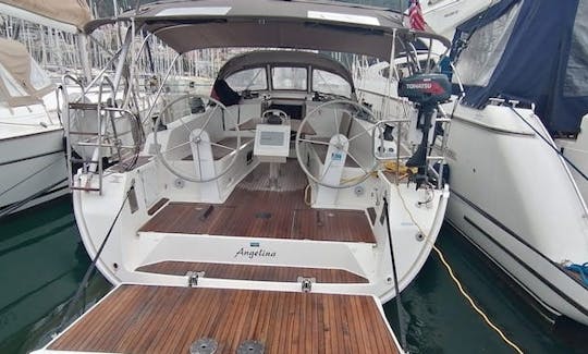 Barco à vela Bavaria Cruiser 41 totalmente equipado