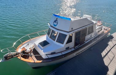 35' CHB Trawler boat for rent on SF Bay