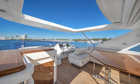 Charter the 70ft Azimut Power Mega Yacht in Miami