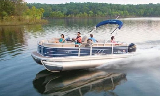 brand new sun tracker xp3 150hp mercury