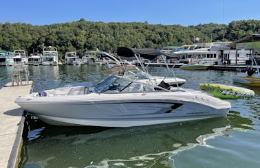 New Chaparral Sport Bowrider for rent on Center Hill Lake