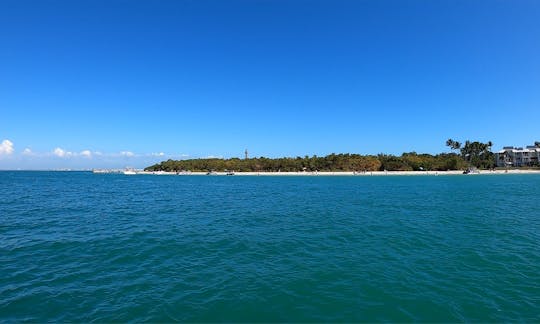 Large 35' Luxury boat in Fort Myers, Florida