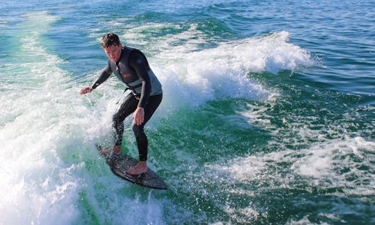 Surf's Up ! 🏄 Expérience ultime en bateau de surf à Sand Hollow 🌊