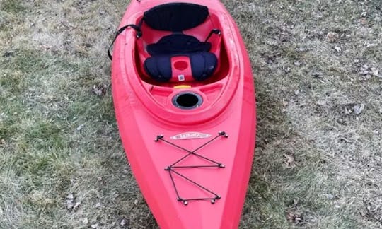 Viper 10’4” kayak. Comes with an oar and a life jacket. Back support cushion helps while rowing as well.