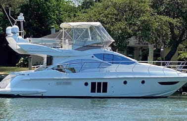 45ft ''Perfect Fit'' Azimut Flybridge Motor Yacht Rental in Riviera Beach, Florida