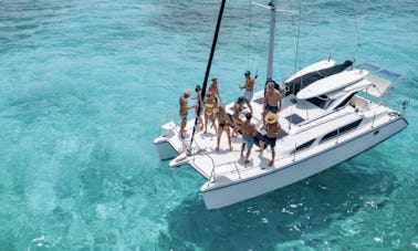 CATAMARAN PRIVÉ ⛵️ NAVIGATION VERS ISLA MUJERES 🏝️