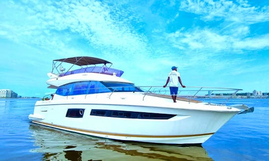 Beautiful Prestige 500 Power Mega Yacht Rental in Luanda, Angola