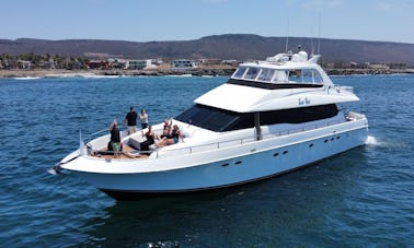 84ft Lazzara Super Luxury Yacht Charter in Newport Beach, California