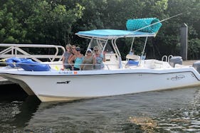 Great 28' Pro Kat Center Console in Boca for rent with captain!