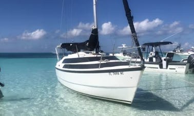 Sail in Exuma on a 2006 McGregor 26M Sailboat