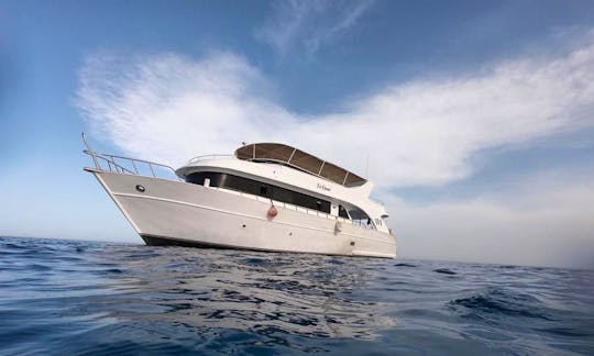 74’ Lavignia Luxurious Power Mega Yacht In Red Sea Governorate