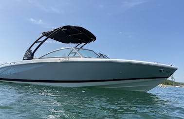 Lake Travis Boat Rentals! Rent a 2020 Cobalt Boat, Perfect for a Family!