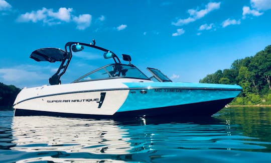 2018 Super Air Nautique 210 Wakeboat Rental w/ Captain on Center Hill Lake