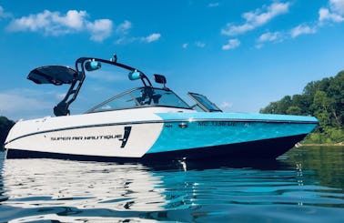 2018 Super Air Nautique 210 Wakeboat Rental w/ Captain on Center Hill Lake