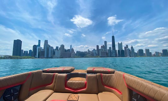 2021 Tige 25ft Wakeboard Boat Rental in Chicago, Illinois