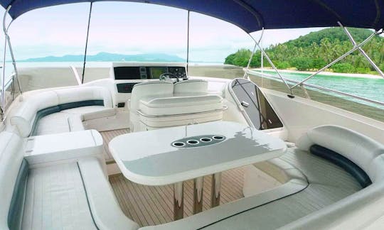 Sanook - Yate a motor Princess 75 Flybridge en Phuket