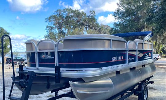 SunTracker Party Barge Pontoon with FREE gas on Suwannee River