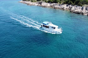 Private Tour's Boat 28' Majama Pomenić in Punat-Croatia