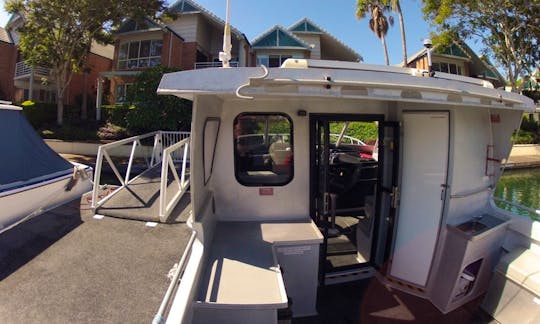 Water Limousine | Charters | Pittwater | Gosford | Hawkesbury River | Sydney Harbour