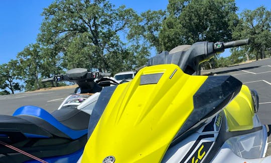 Jet skis for rent in Lake Berryessa (4 hour min)