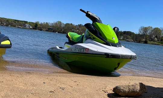 2021 Yamaha EX Deluxe Jetski on a Lake Norman (PWC Rental)