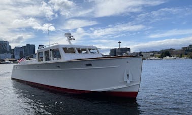 Fully Restored Classic Beauty 48ft Huckins Fairform Flyer Motor Yacht