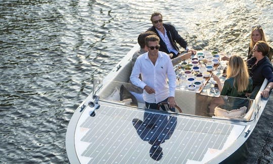 Supiore Uno Boat Rental in Amsterdam
