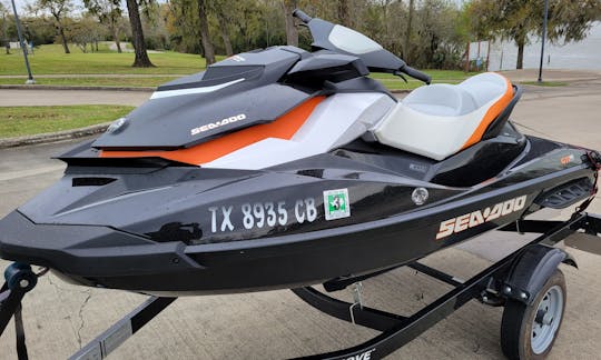 Superbe jetski Sea Doo GTI à louer à Austin, Texas