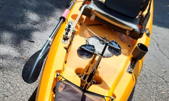Hobie Pedal Blue and Orange Kayaks for Rent on Lake Howell
