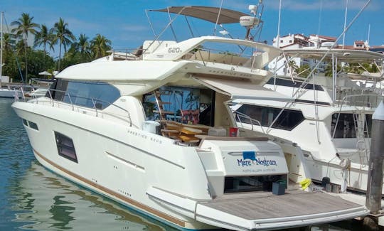 Luxury Prestige 62 Motor Yacht in Puerto Vallarta, Jalisco
