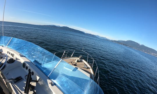 Sport Sedan Yacht in Vancouver, British Columbia