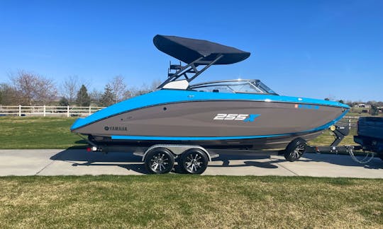 ALL DAY RENTAL!! 22 YAMAHA 255XD Brand new Top of the line Surf & Wakeboard with ALL OF THE TOYS