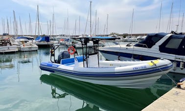 Rent Vanguard TX-760 RIB in El Masnou, Catalonia