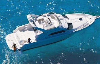 Paradise 46ft Sea Ray Luxury Motor Yacht for rent in Cancún, Quintana Roo