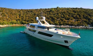 Charter the V-50 Power Mega Yacht in Mugla, Turkey