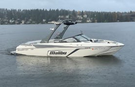 Brand New 2022 Malibu LSV Wakesetter 22ft Wakesurf/wakeboard boat