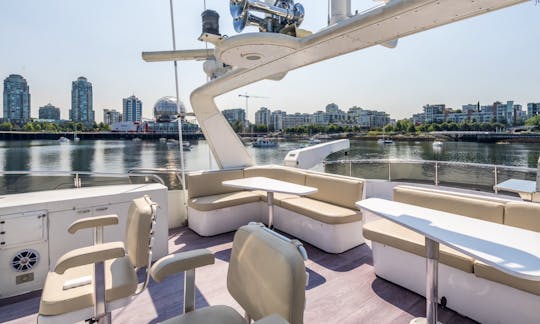 88' Cheoy Lee Flush Deck Motor Yacht Rental in Vancouver, British Columbia