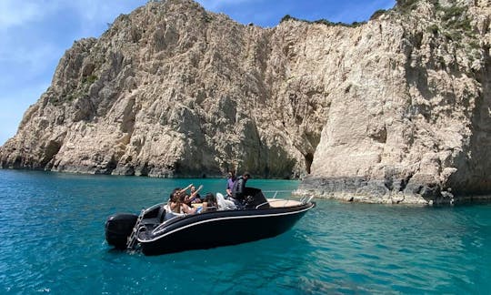 21ft Eolo 590 Powerboat with skipper for rent in Tsilivi - Planos, Zakynthos