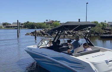 Water Sports 🤿🏄🏾‍♂️, Entertainment 🎼 & Family Boat 🚤 in Palm Coast