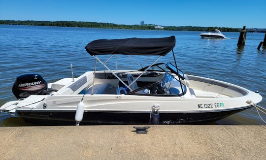 18' Clean 2017 Bayliner Bow Rider - Super fun for a nice cruise in DC Waters!