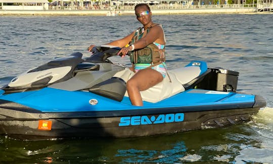 Jet Skis for rent in Tampa Area, an Saint Petersburg Florida (3 ski Options)