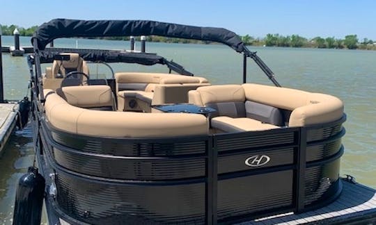 Brand New 2022 Thirteen Seater Pontoon Great for Entertaining & Relaxation