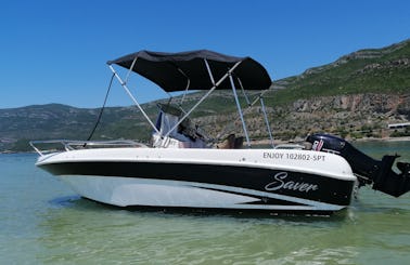 Saver 580 Powerboat for rent in Setúbal