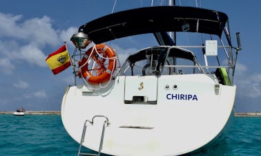 Aluguel de iates à vela Chiripa Oceanis 331 em Marbella, Andaluzia