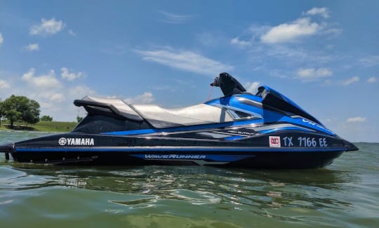 Tow and Go Yamaha VX Jet Ski Rental in Garland, Texas